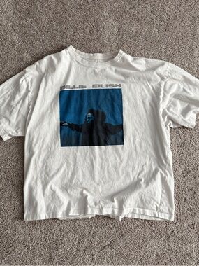 Billie Eilish Graphic T-Shirt Medium 21.5” x 25” White 2024 Official Merch Tee